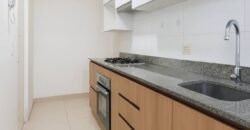 SE ALQUILA DEPA EN SURQUILLO CON COCHERA INCLUIDA